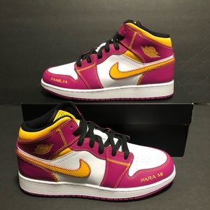 Air Jordan 1 Mid Dia De Los Muertos Size 7Y/8.5W